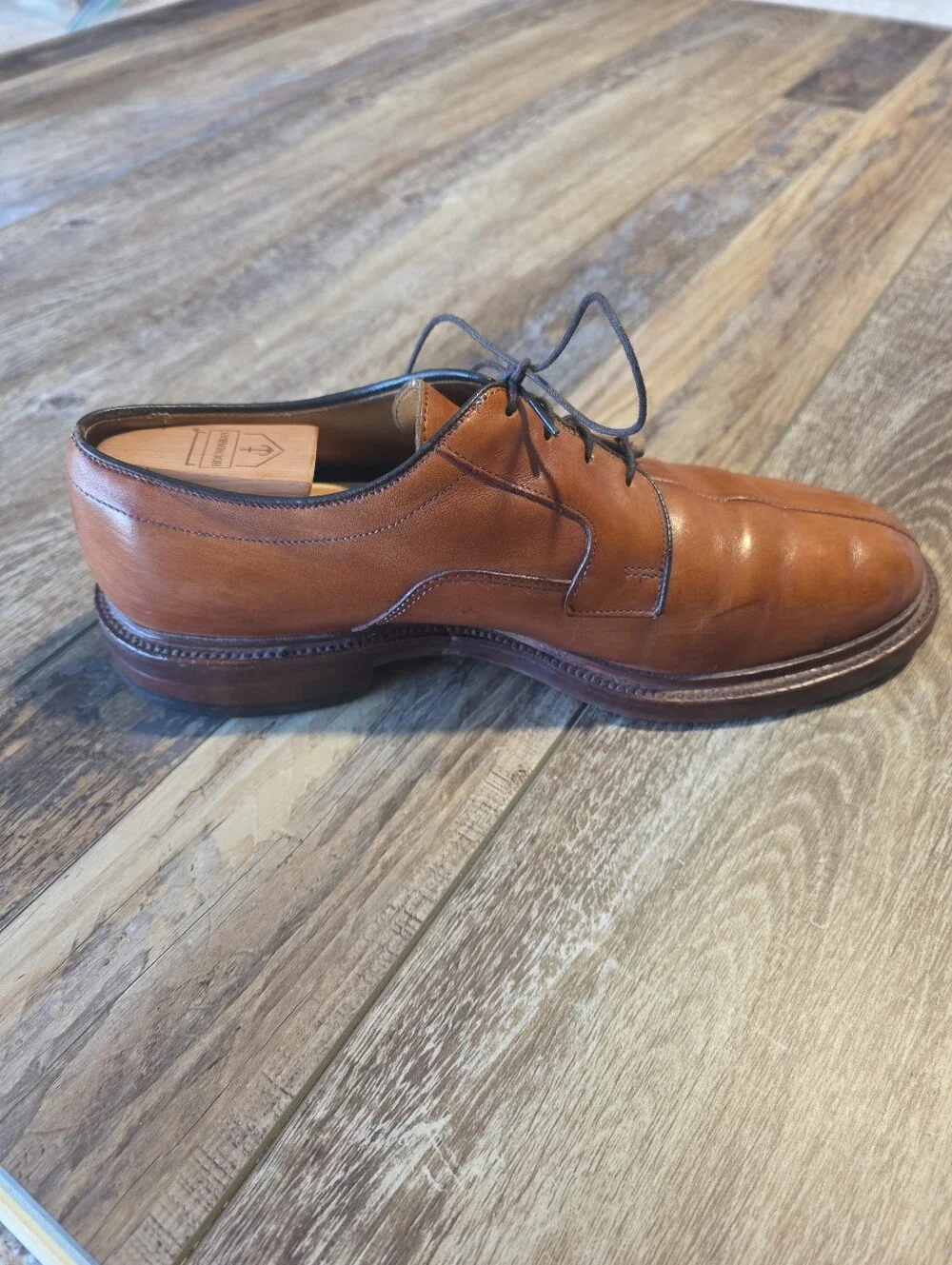 Allen Edmonds - Dickson Split Toe Blucher Shoes - 9E - Chestnut Brown